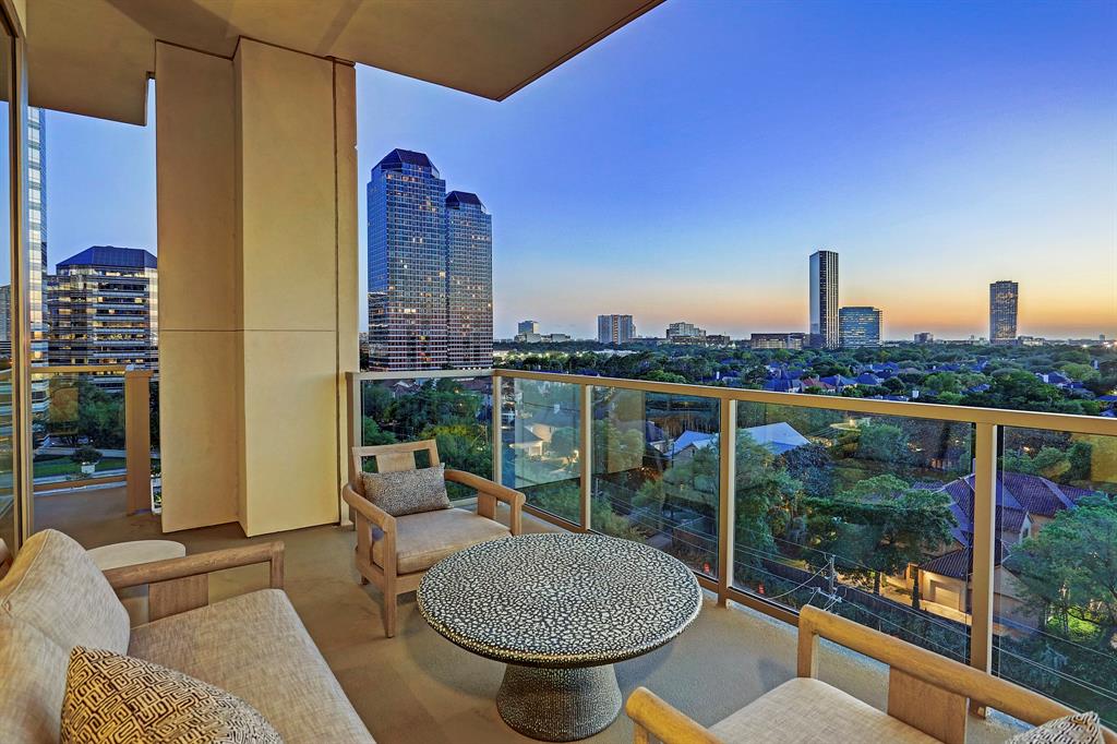 High Rise Condos For Sale in Belfiore, Houston, TX
